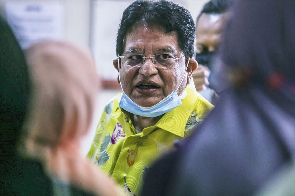 Datuk Seri Tengku Adnan Tengku Mansor is pictured at the Kuala Lumpur Court Complex on September 23, 2020. ― Picture by Hari Anggara