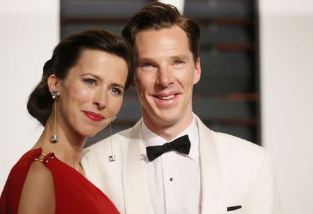 Actor Benedict Cumberbatch and wife Sophie Hunter arrive at the 2015 Vanity Fair Oscar Party in Beverly Hills, California February 22, 2015. REUTERS/Danny Moloshok