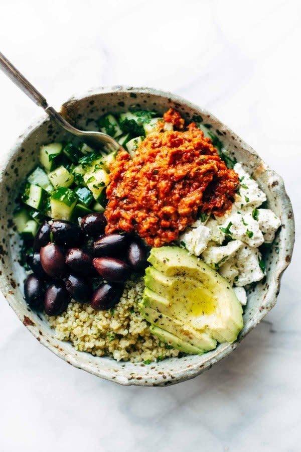 <strong>Get the <a href="http://pinchofyum.com/mediterranean-quinoa-bowls-with-roasted-red-pepper-sauce" target="_blank">Mediterranean Quinoa Veggie Bowl recipe</a>&nbsp;from Pinch of Yum</strong>