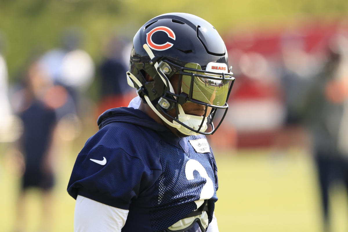 Fantasy Football Rankings: Should Chicago Bears WR DJ Moore be outside the  top-30?