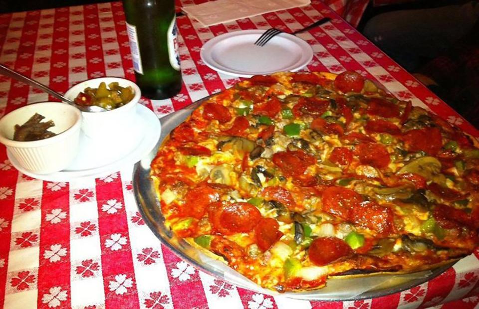 #72 EBF, Zaffiro’s Pizza (Milwaukee, Wisconsin)