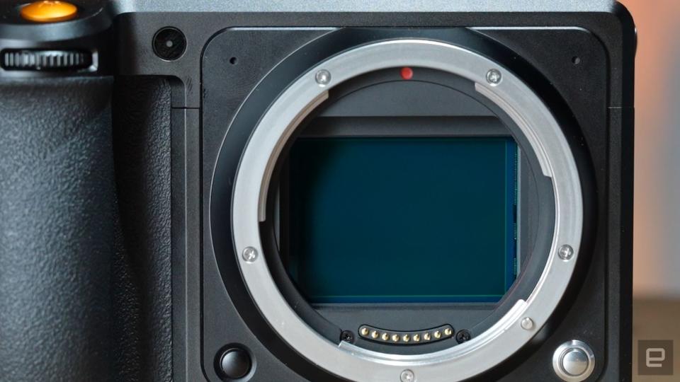 <p>Hasselblad X2D 100C: Incredible resolution, beautiful imperfections</p>
