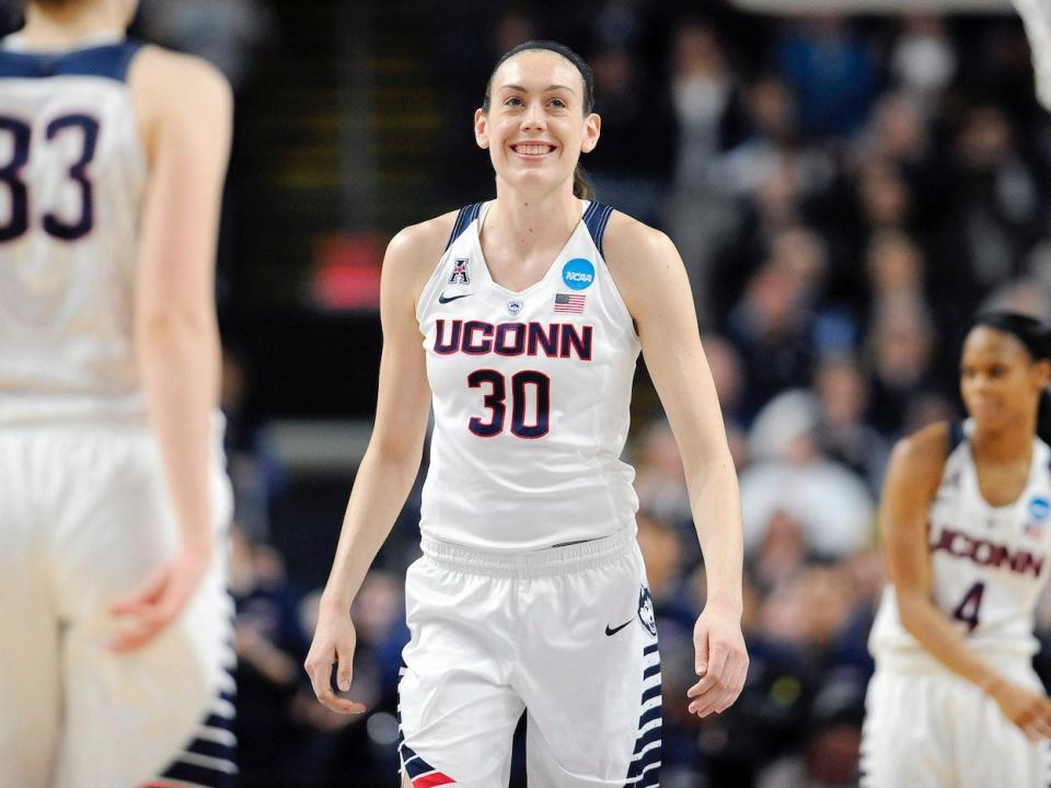 breanna stewart uconn