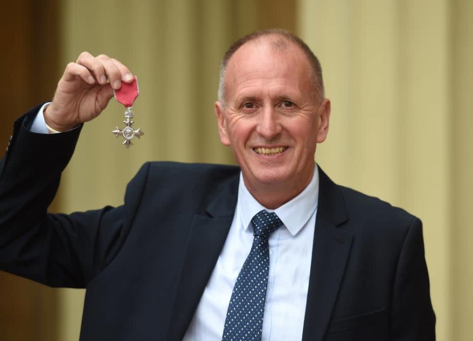 Vernon Unsworth with his MBE following an investiture ceremony at Buckingham Palace (David Mirzoeff/PA) (PA Archive)