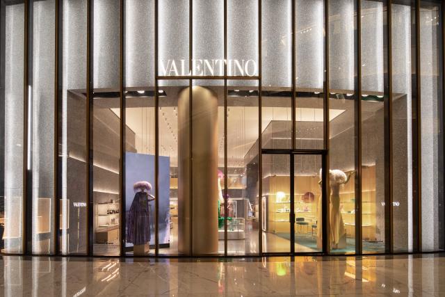 Louis Vuitton Expands in Florida, Dubai – WWD