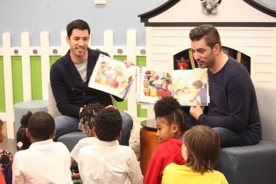 Drew and Jonathan Scott