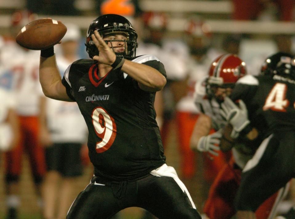 Former UC quarterback Ben Mauk led the Cincinnati Commandos CIFL team in its 2010 season.