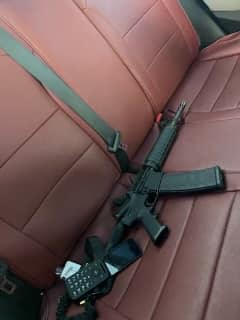 Photo of gun on car seet