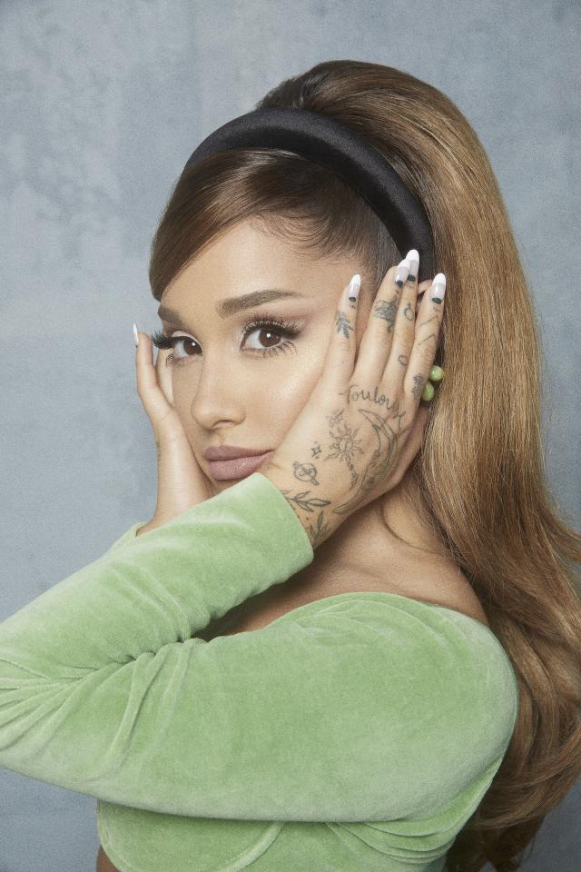 Ariana Grande Shares Most Risque Song Yet On New Album Positions 9925