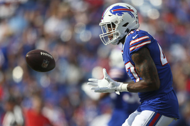 Bills' Christian Benford records first-career interception vs. Vikings  (video)