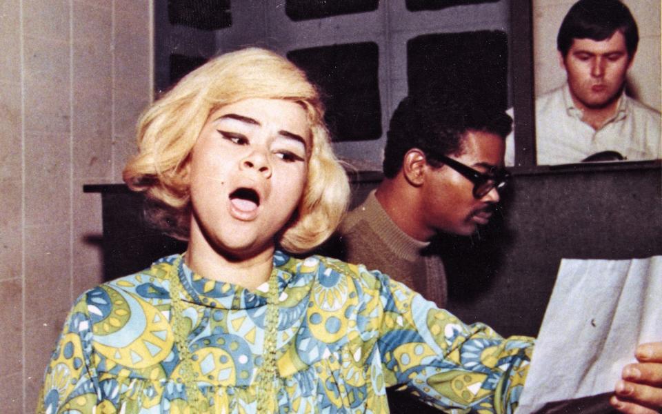  Etta James in 1967 - Michael Ochs Archives