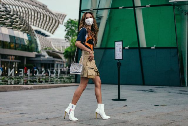 Louis Vuitton Reprised Its Spring 2021 Show in Singapore—See the Best  Street Style Looks Here