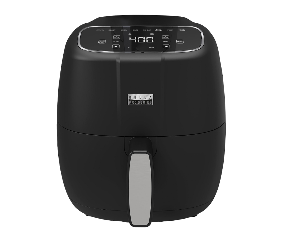 Bella Pro Touchscreen Air Fryer - 3.8L (Photo via Best Buy Canada)