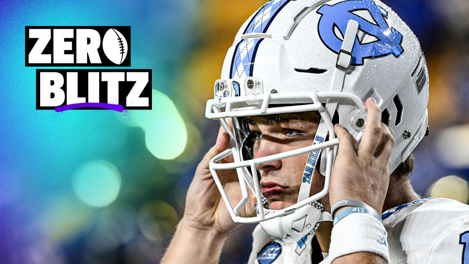 PITTSBURGH, PENNSYLVANIA - SEPTEMBER 23: Drake Maye #10 of the North Carolina Tar Heels runs onto the field before the game against the Pittsburgh Panthers at Acrisure Stadium on September 23, 2023 in Pittsburgh, Pennsylvania. (Photo by G Fiume/Getty Images)