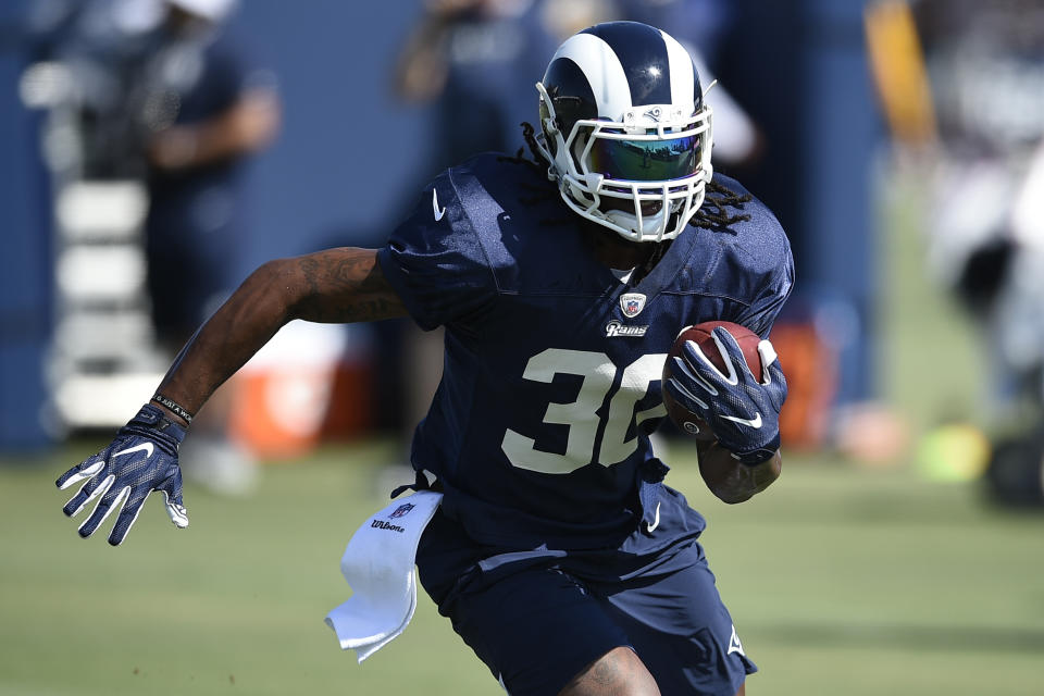 Los Angeles Rams running back Todd Gurley was limited late last season by knee issues. (AP)