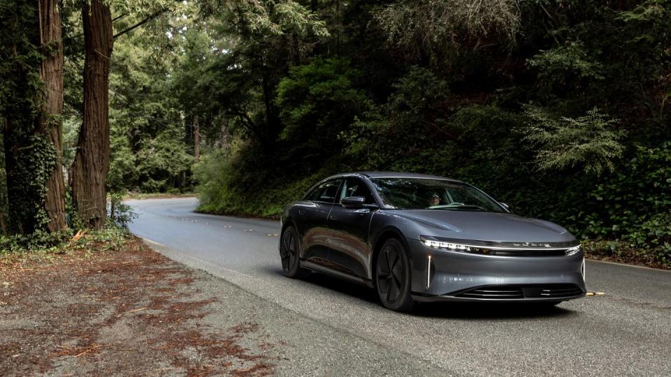 2024 lucid air