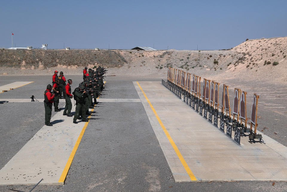 <p>U.S. Border Patrol trainees fire M-4 rifles during a weapons training class at the U.S. Border Patrol Academy on August 3, 2017 in Artesia, N.M. (Photo: John Moore/Getty Images) </p>