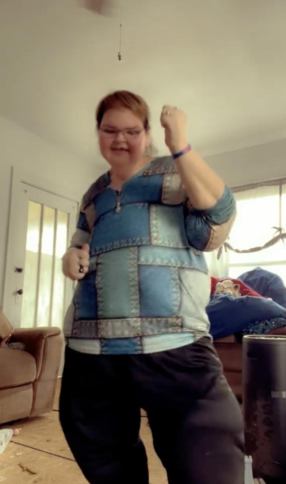 1000-Lb. Sisters’ Tammy Slaton Shows Off Dance Moves Amid Weight Loss Journey: 'Living My Best Life'