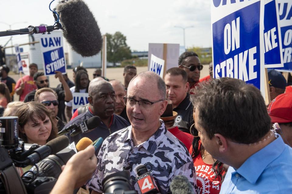 us automobile unions strike