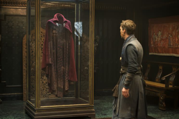 Strange looks at the Cloak of Levitation, behind glass