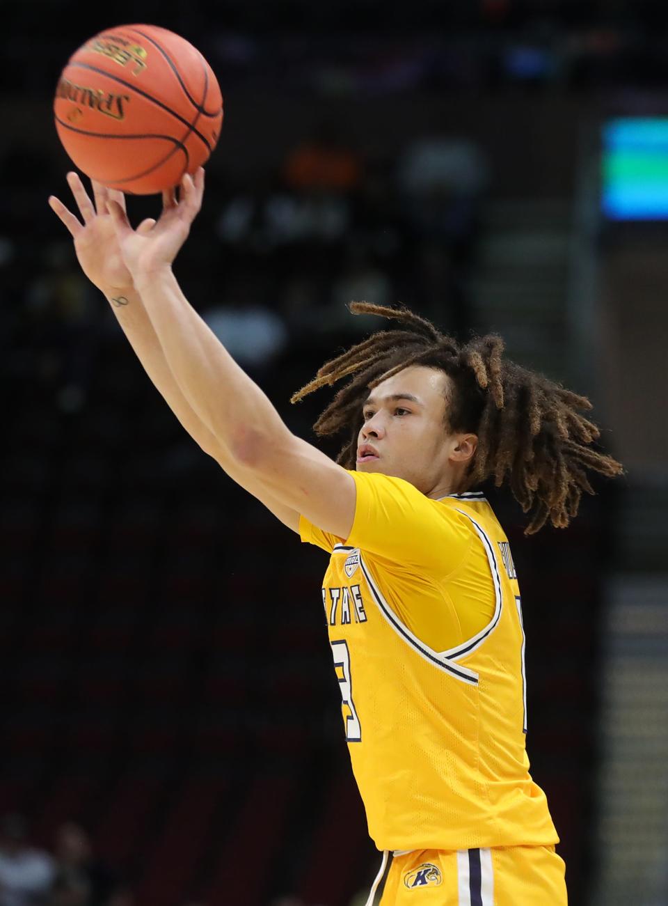 Kent State Golden Flashes guard Jalen Sullinger (13) shoots during the first half of an NCAA college basketball game in the semifinals of the Mid-American Conference Tournament at Rocket Mortgage FieldHouse, Friday, March 15, 2024, in Cleveland, Ohio.