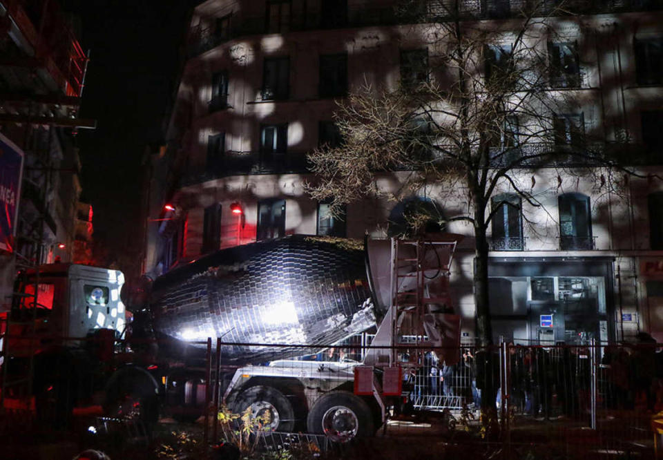 Disco Ball Cement Mixer