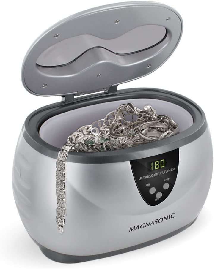Magnasonic Professional Ultrasonic Jewelry Cleaner (Photo via Amazon)