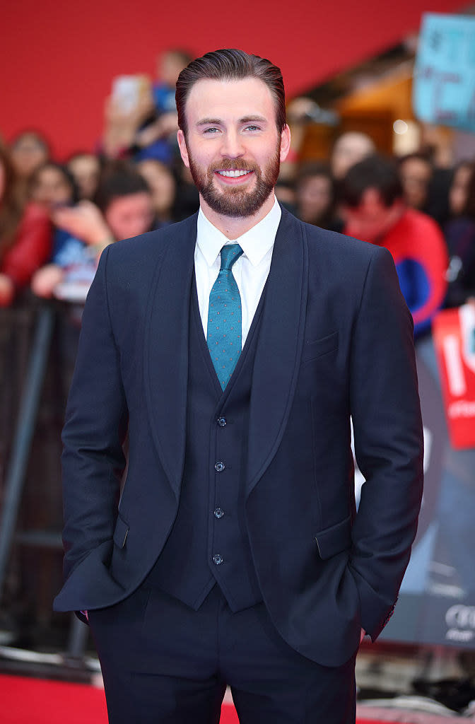 <div><p>"Chris Evans seems like a great person."</p><p>—<a href="https://www.reddit.com/r/AskReddit/comments/r214n7/comment/hm3lfij/?utm_source=share&utm_medium=web2x&context=3" rel="nofollow noopener" target="_blank" data-ylk="slk:u/;elm:context_link;itc:0;sec:content-canvas" class="link ">u/</a><a href="https://www.reddit.com/r/AskReddit/comments/r214n7/comment/hm3lfij/?utm_source=share&utm_medium=web2x&context=3" rel="nofollow noopener" target="_blank" data-ylk="slk:xoerinn29;elm:context_link;itc:0;sec:content-canvas" class="link ">xoerinn29</a></p></div><span> Mike Marsland / Getty Images</span>