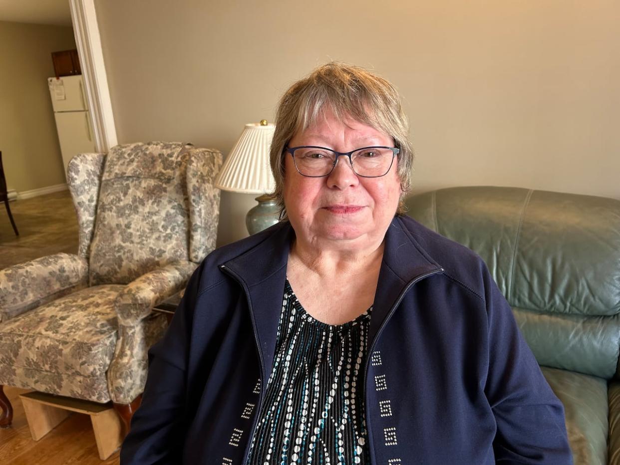 After a fall earlier this year, Laura Hurry needed people to visit her to deliver meals and provide care. If it happened again, she says, they would have nowhere to park. (Laura Meader/CBC - image credit)