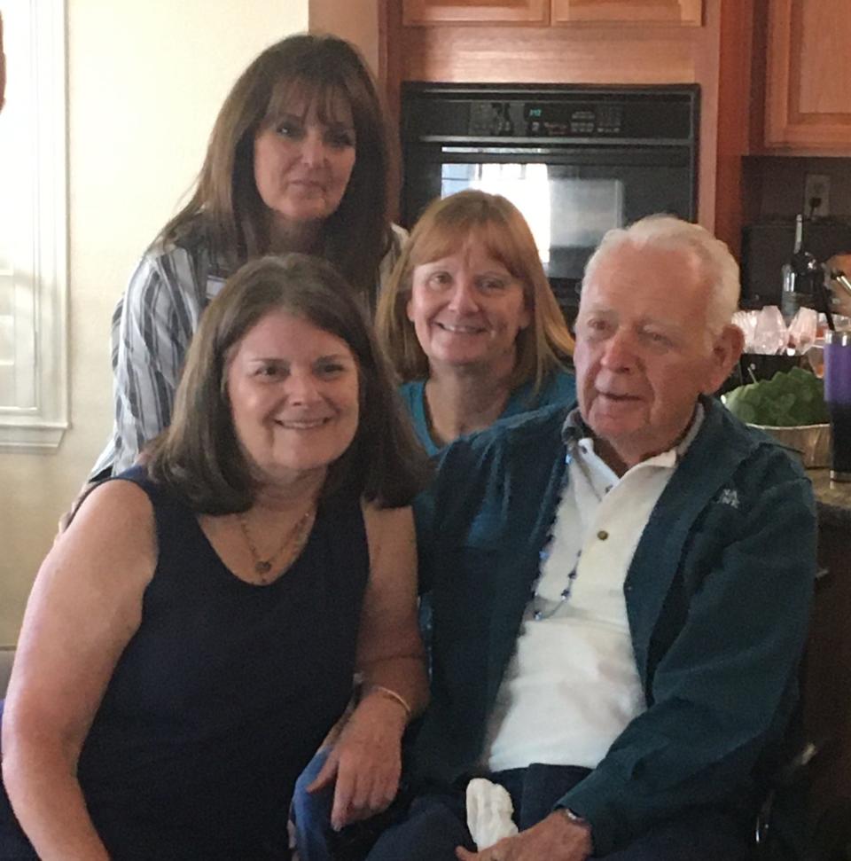 Arizona Pipeline founder Lowell "Duane" Moyers with his daughters. The 92-year-old Moyers will be remembered during a service on Nov. 12 at Sunset Hills Memorial Park and Mortuary in Apple Valley.