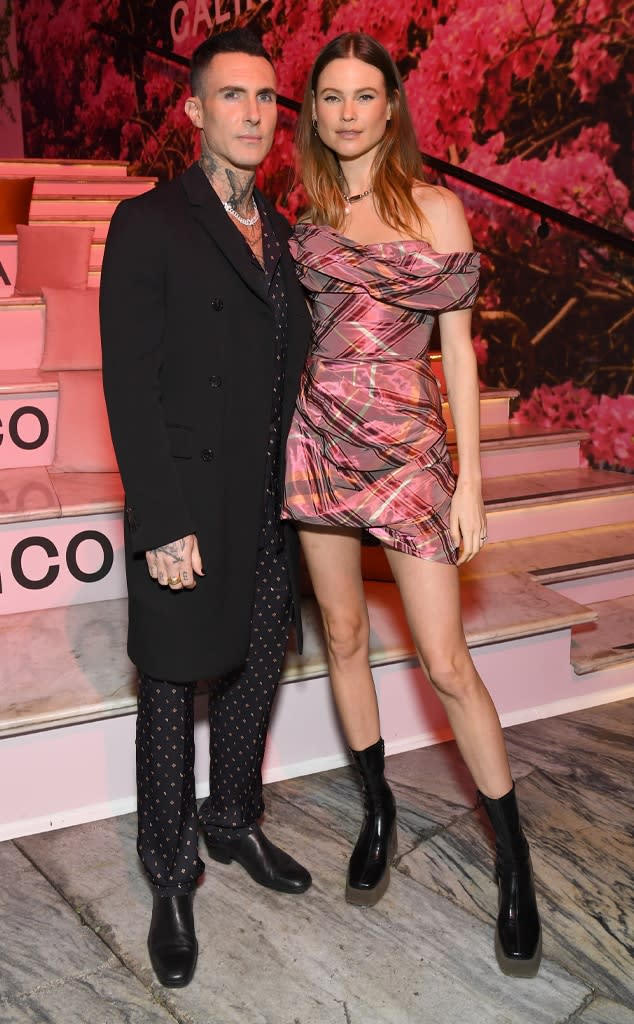 Adam Levine, Behati Prinsloo