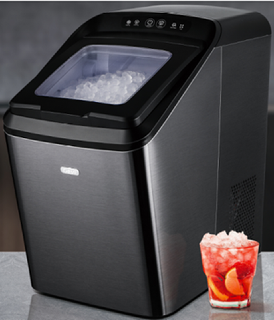 Gevin Household Countertop Nugget Ice Maker in black.