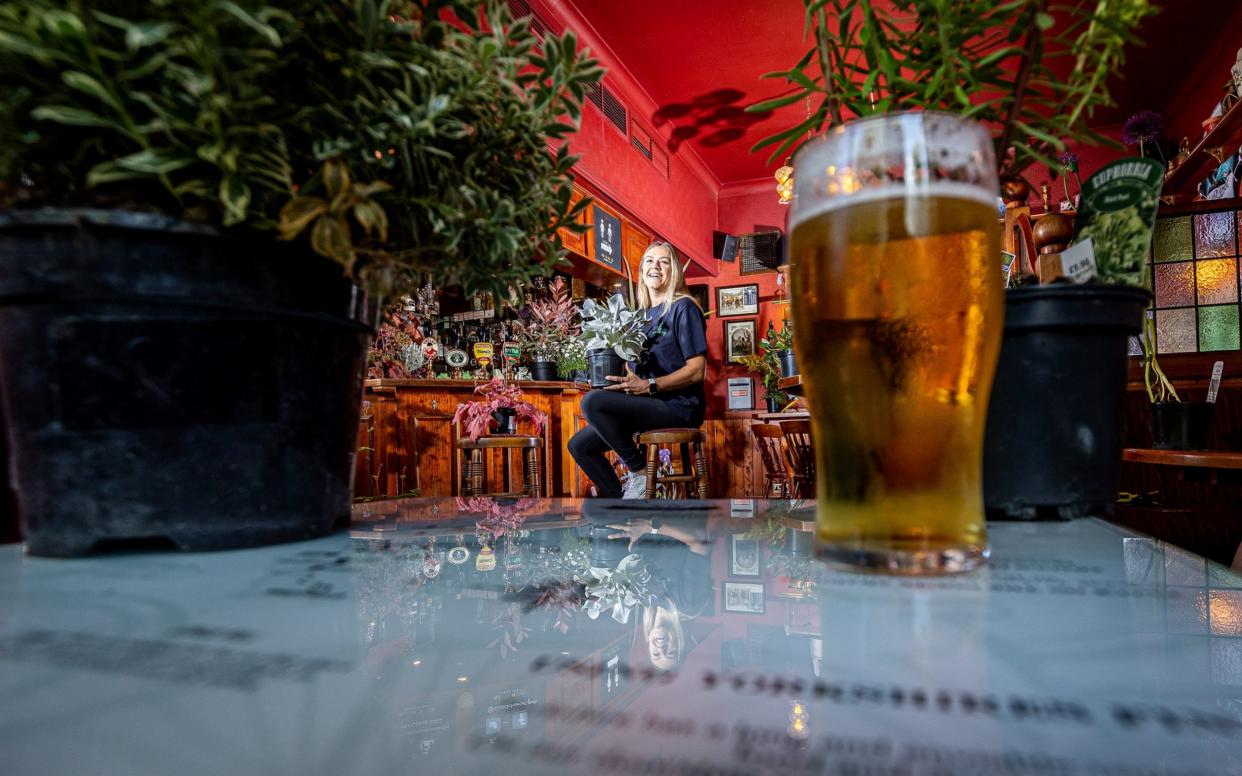 Sam Nelson pub Manager at the Coach and Horses with The Plants from the Hoticulture Garden Centre The coach and horses in harrogate which is turning into a garden centre during lockdown - Charlotte Graham /Charlotte Graham 