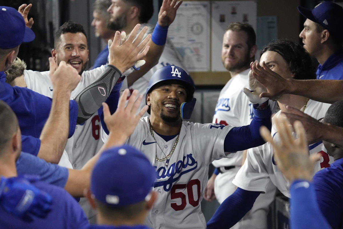 Dodgers clinch NL West for seventh consecutive season - NBC Sports
