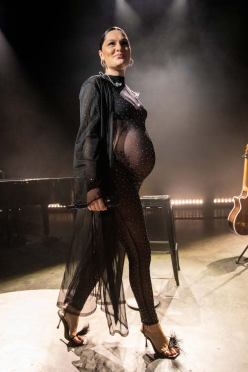 Jessie J embarazada