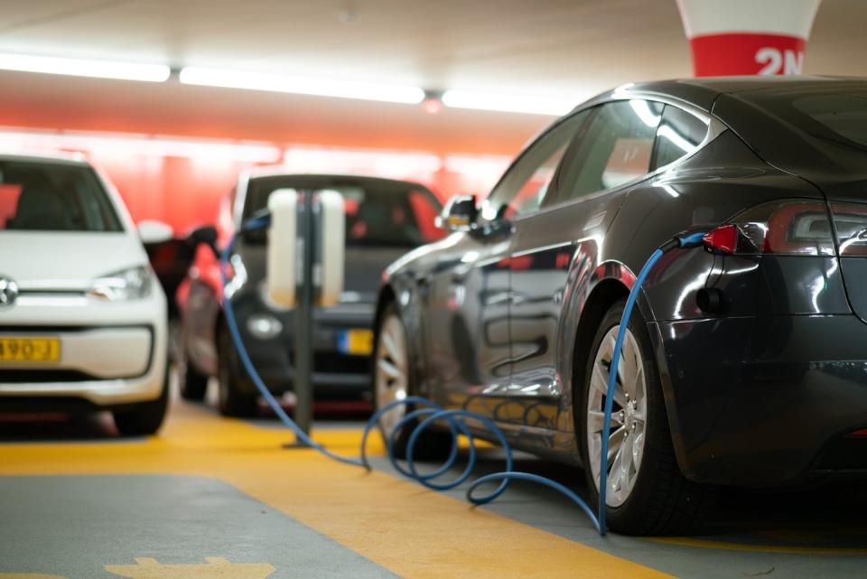 Electric vehicle sales have been accelerating, and new tax incentives and state zero-emissions requirements are expected to boost sales even more. <a href="https://unsplash.com/photos/O63S96_qn8c" rel="nofollow noopener" target="_blank" data-ylk="slk:Michael Fousert/Unsplash;elm:context_link;itc:0;sec:content-canvas" class="link ">Michael Fousert/Unsplash</a>, <a href="http://creativecommons.org/licenses/by/4.0/" rel="nofollow noopener" target="_blank" data-ylk="slk:CC BY;elm:context_link;itc:0;sec:content-canvas" class="link ">CC BY</a>