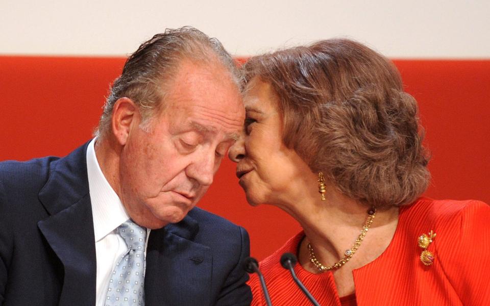 King Juan Carlos and Queen Sofia in 2008 - AFP