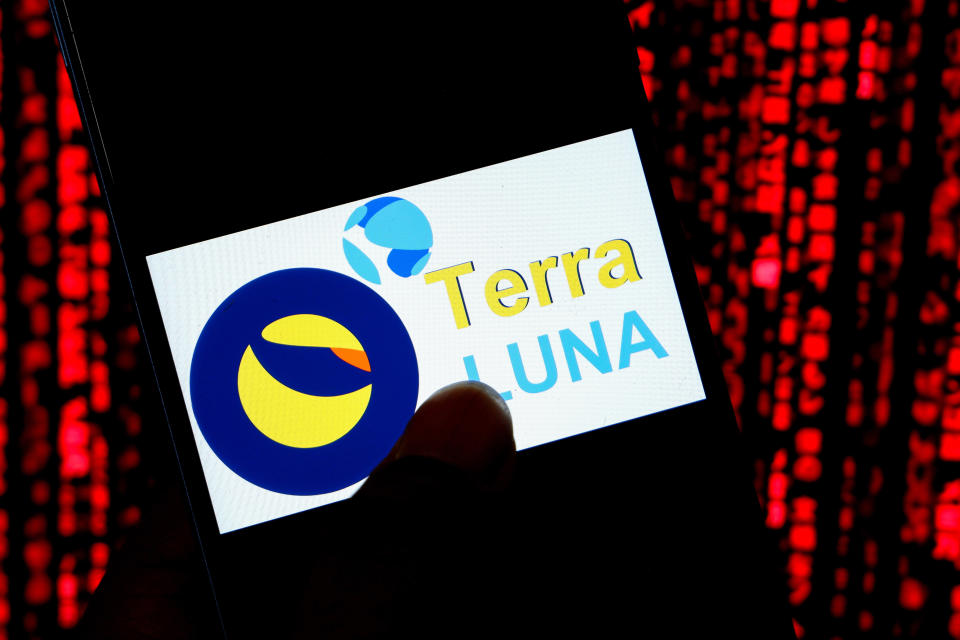 INDIA - 2022/05/12: In this photo illustration a Terra Luna Cryptocurrency logo seen displayed on a smartphone. (Photo Illustration by Avishek Das/SOPA Images/LightRocket via Getty Images)