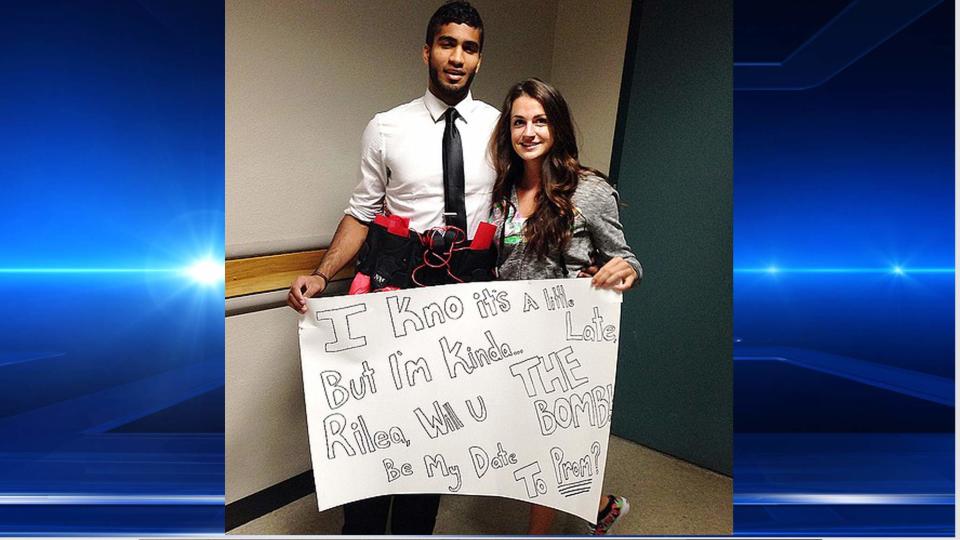 Teen Wears Fake Bomb To Ask Girl On Prom Date