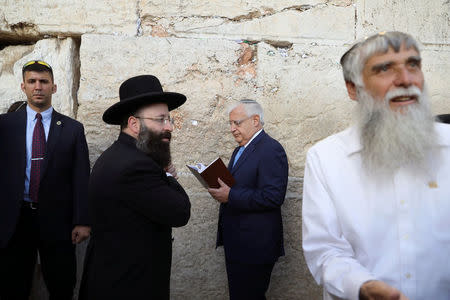 David Friedman, new United States Ambassador to Israel visits the Western Wall after arriving in the Jewish state on Monday and immediately paying a visit to the main Jewish holy site, in Jerusalem's Old City May 15, 2017 REUTERS/Ammar Awad