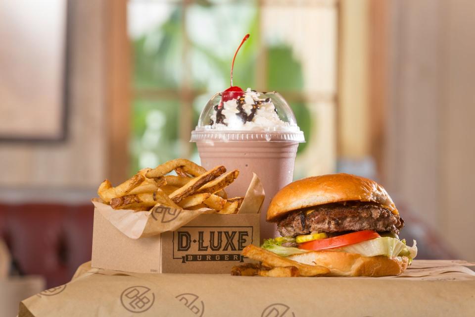 D-Luxe Burger