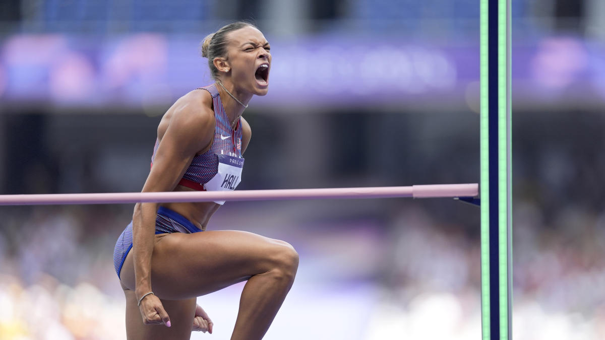 Paris Olympics Team USA's Anna Hall doesn't medal in heptathlon