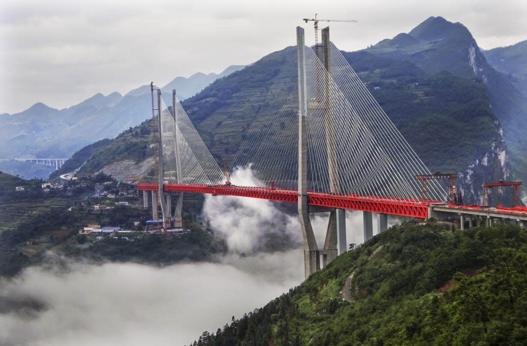 World's Highest Bridge Completes Connection In Guizhou