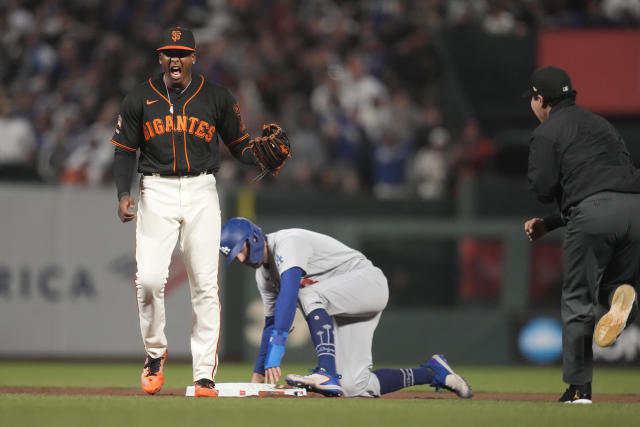 LOS ANGELES, CA - SEPTEMBER 21: San Francisco Giants shortstop Marco Luciano  (37) at bat during the MLB game between the San Francisco Giants and the  Los Angeles Dodgers on September 21