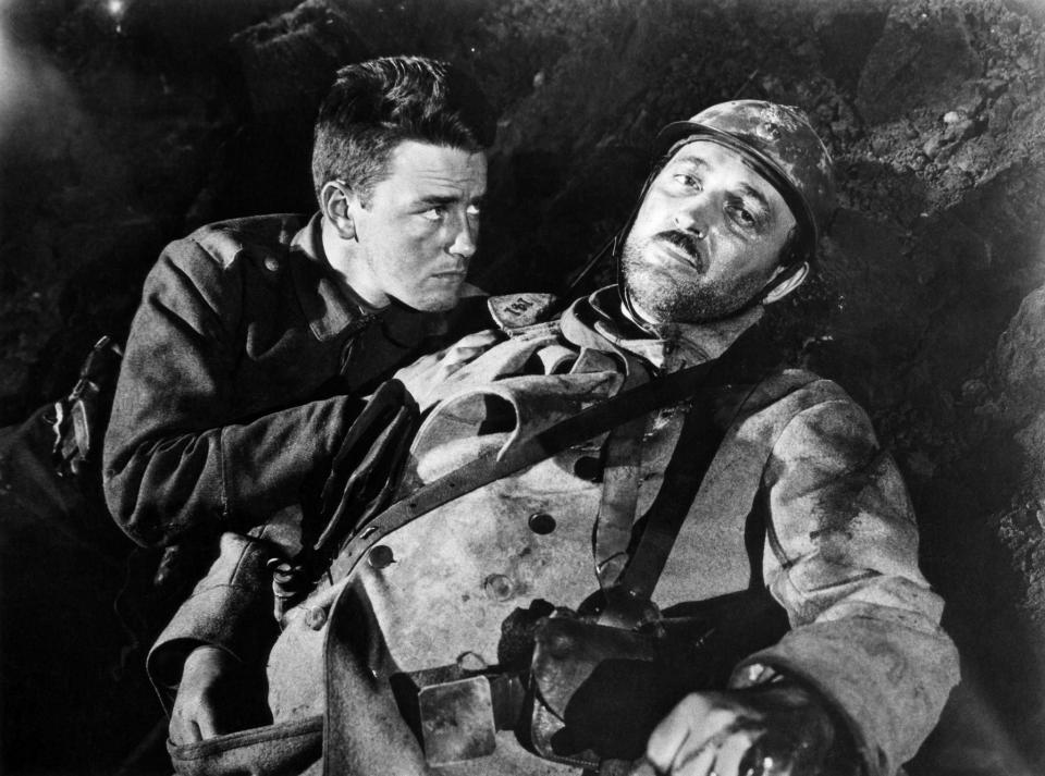 Lew Ayres and Raymond Griffith in the 1929/1930 Best Picture winner, <em>All Quiet on the Western Front. </em>(Photo: Courtesy Everett Collection)