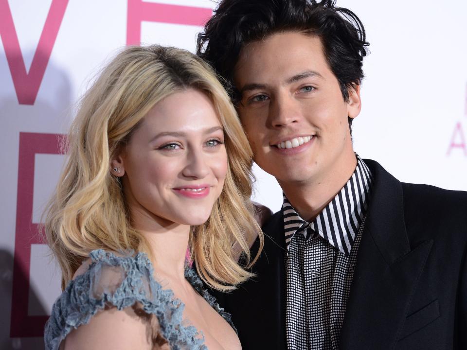 lili reinhart cole sprouse