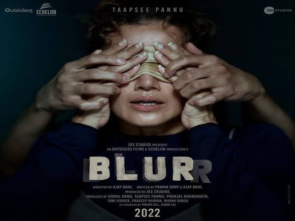 Poster of 'Blurr'
