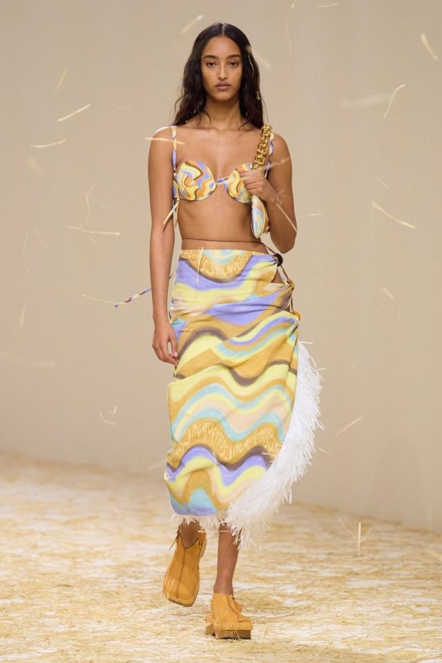 Jacquemus Spring 2023 Raphia Runway Show