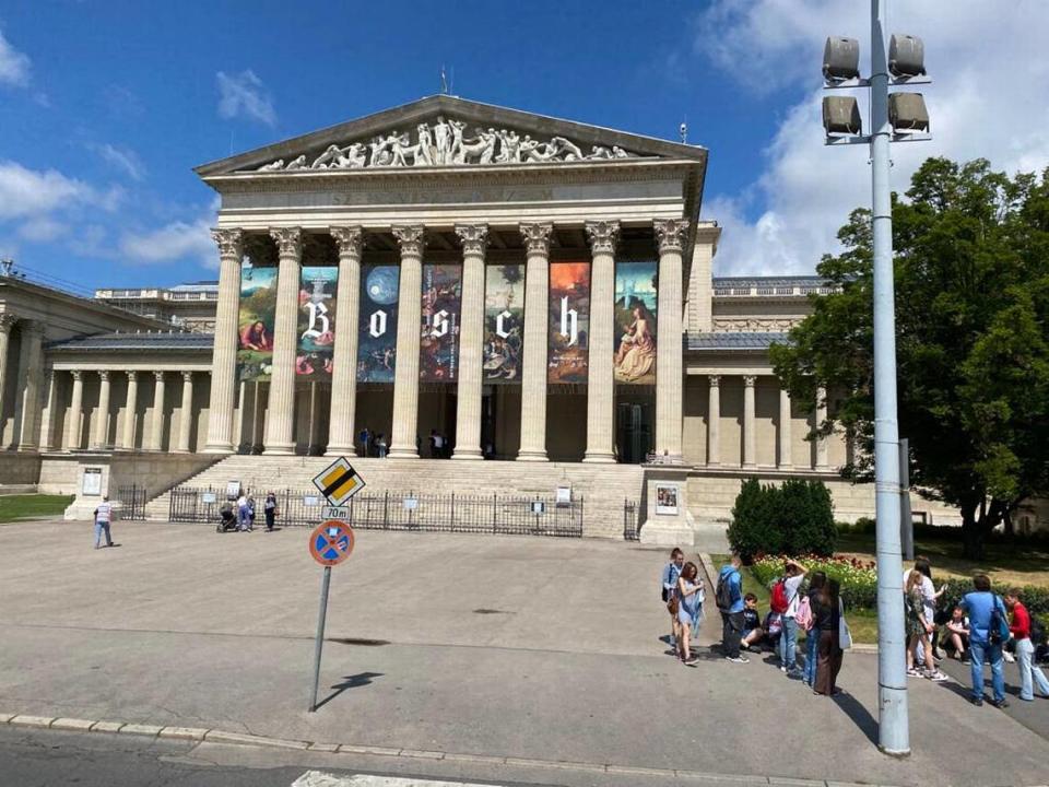 El Museo de Bellas Artes guarda 5,000 obras de antiguedades clásicas.