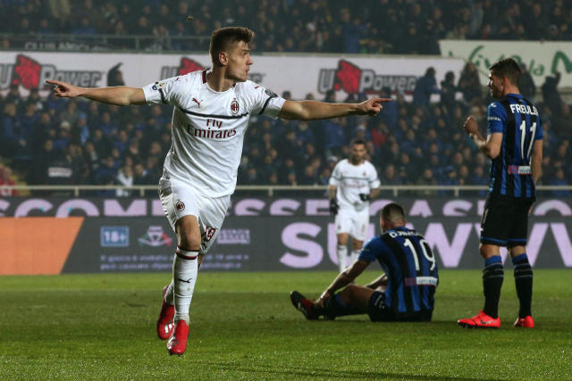 Piatek scores 2 as Milan beats Atalanta 3-1 in Serie A
